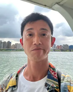 吳慷仁